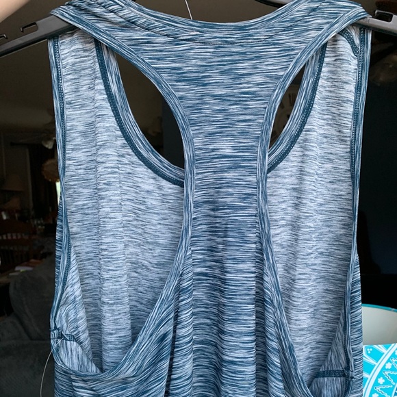 Everlasting sport tank, women’s size XL - Picture 3 of 3